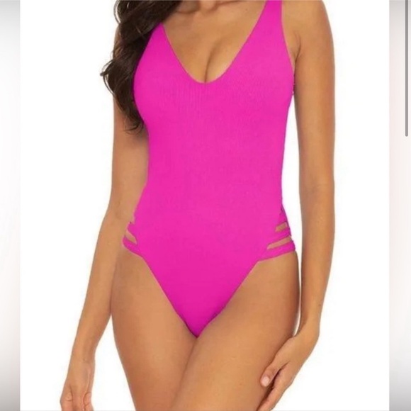 BECCA Other - Becca by Rebecca Virtue Modern Edge Sophie Rib Texture Plunge Back V-Neck Cutout